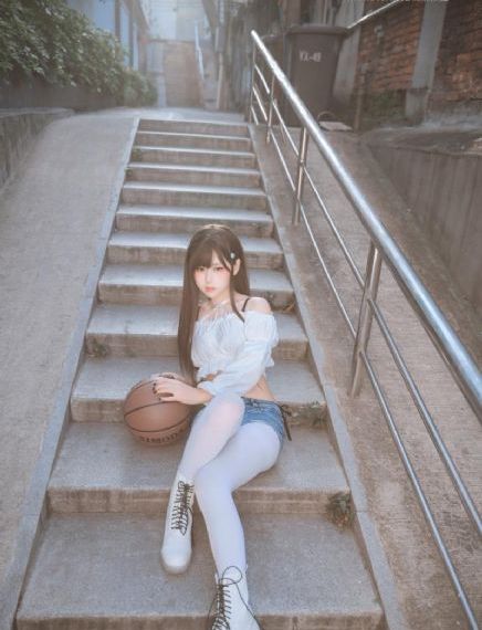 无主之城_JVID性感写真